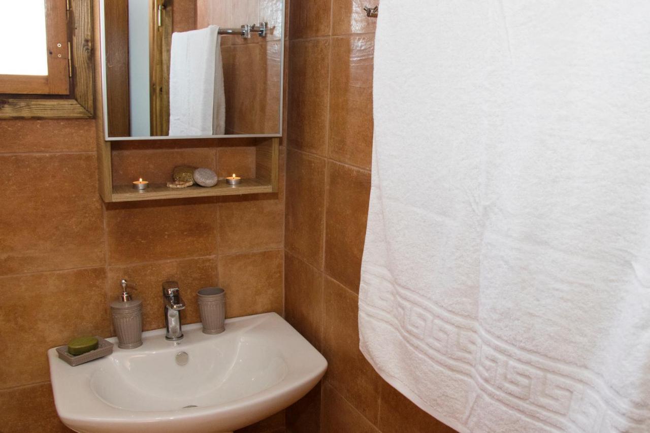 Villa Argyro トリオペトラ エクステリア 写真
