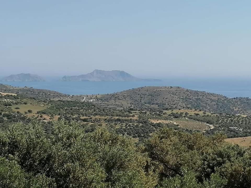 Villa Argyro トリオペトラ エクステリア 写真