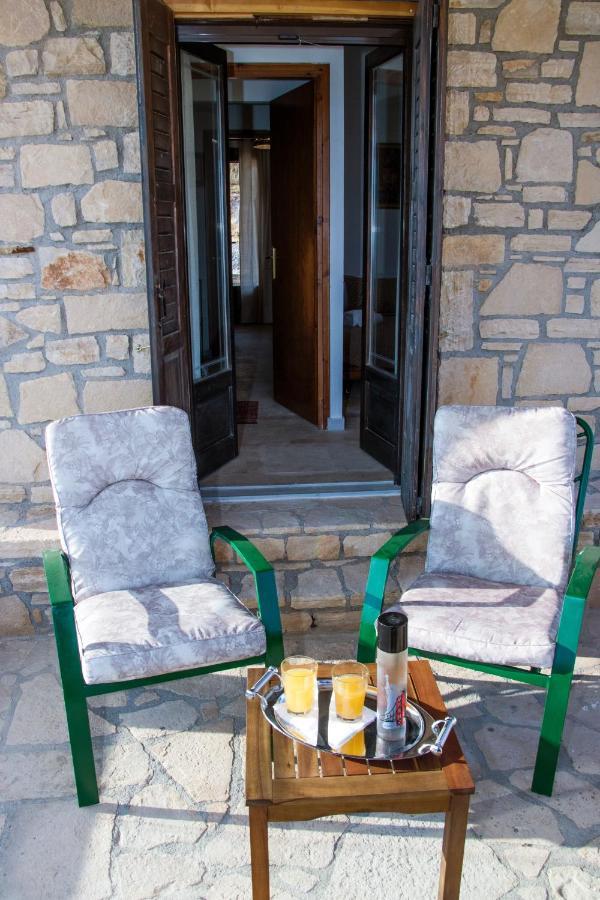 Villa Argyro トリオペトラ エクステリア 写真