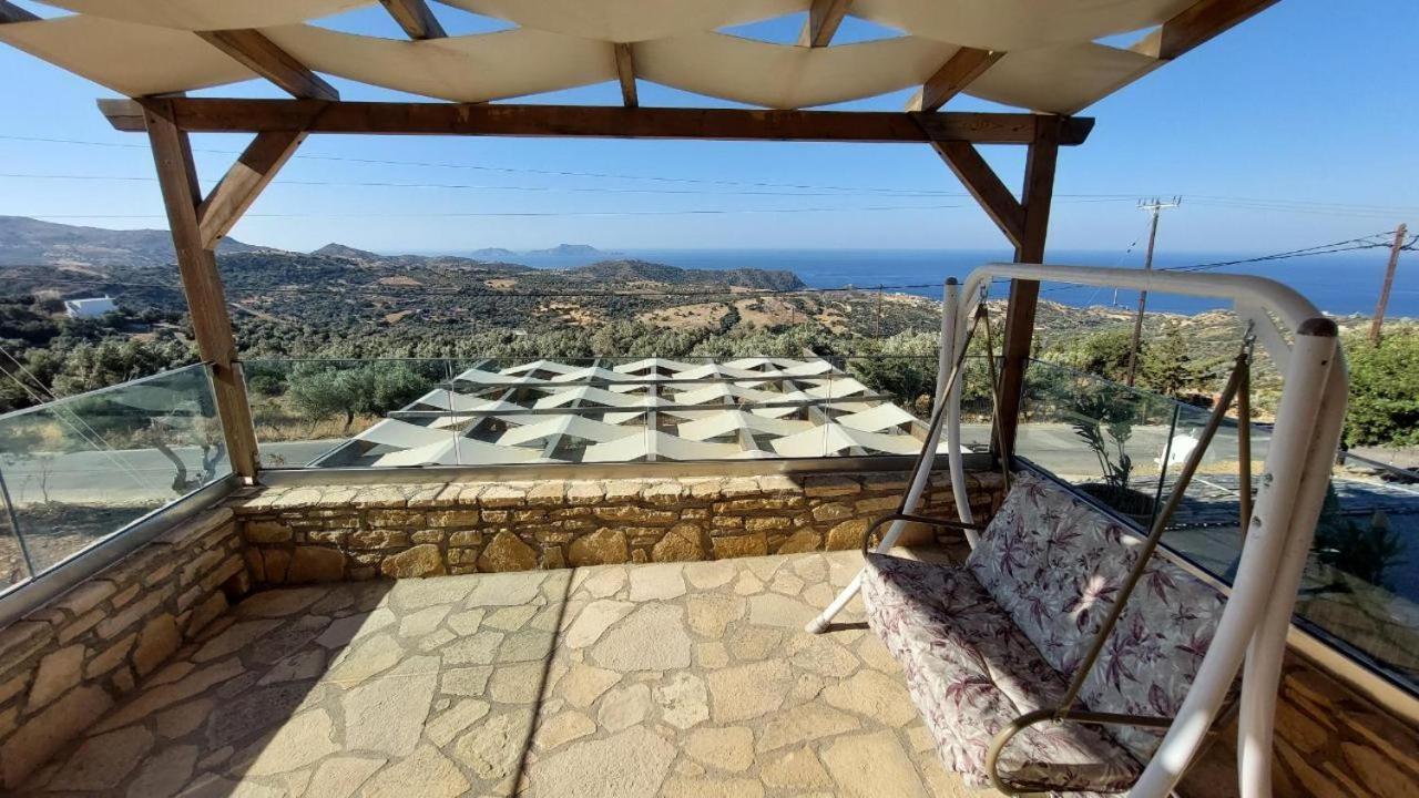 Villa Argyro トリオペトラ エクステリア 写真